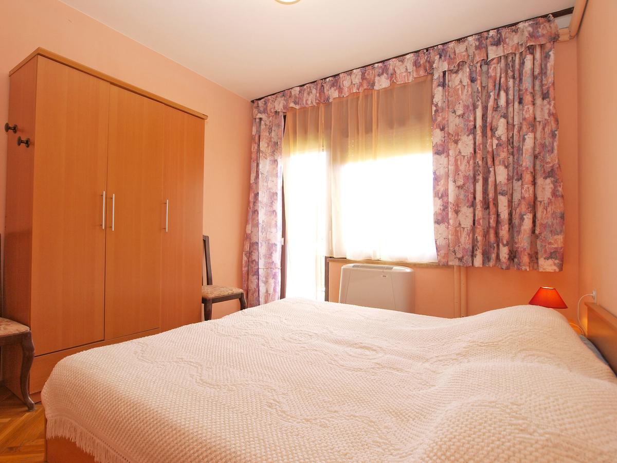 Apartment Branko 1142 法扎纳 外观 照片