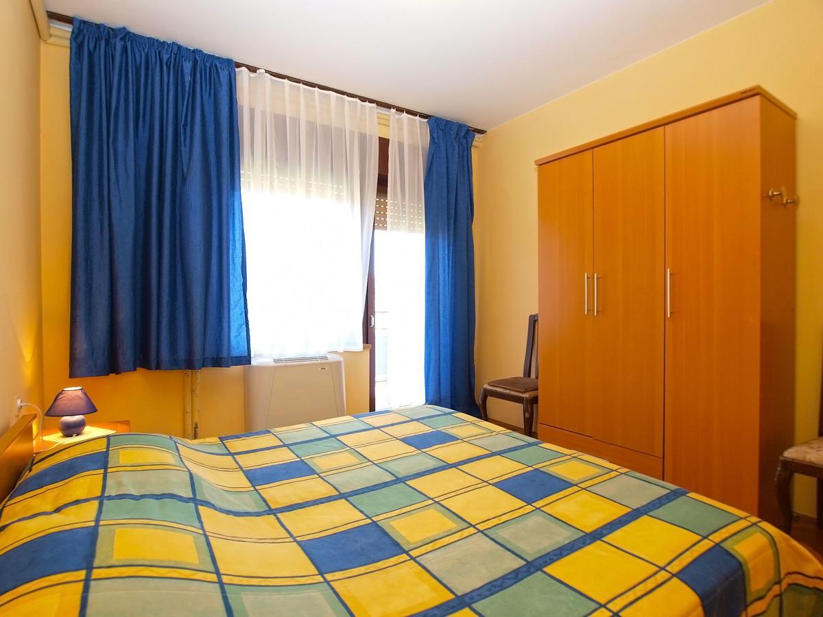 Apartment Branko 1142 法扎纳 外观 照片